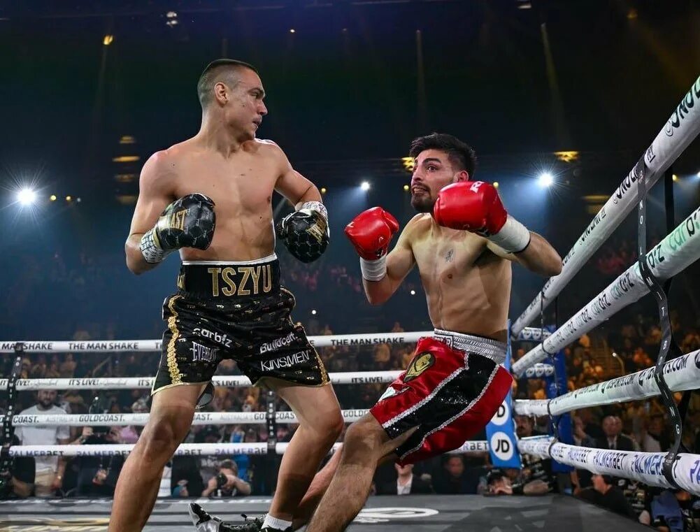 тим цзю следующий бой. костя цзю хаттон бой. тимофей цзю бои. тим дзю боксер бои. огромный боксер.