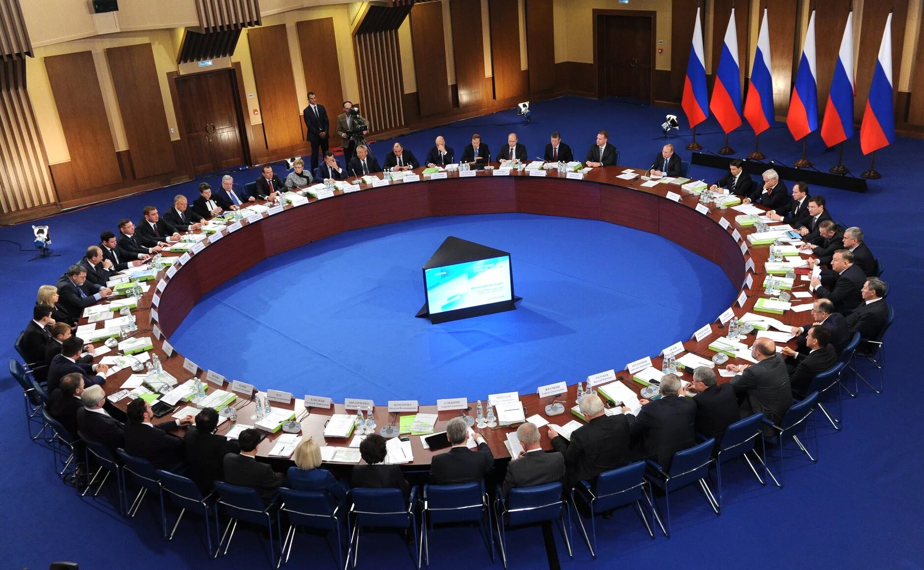 Состав конкурсной комиссии. Состав комитета комиссии. Порядок проведения аттестации государственных гражданских служащих. Структура комиссии это. Проведение аттестации государственных гражданских служащих.