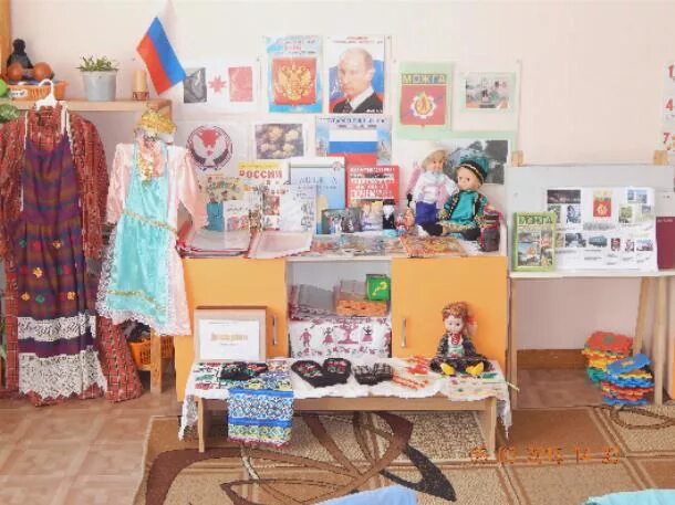 Белорусский национальный уголок в детском саду. Национальный уголок. Национальный уголок в доу. Национальный уголок в детском саду своими. Национальный уголок.