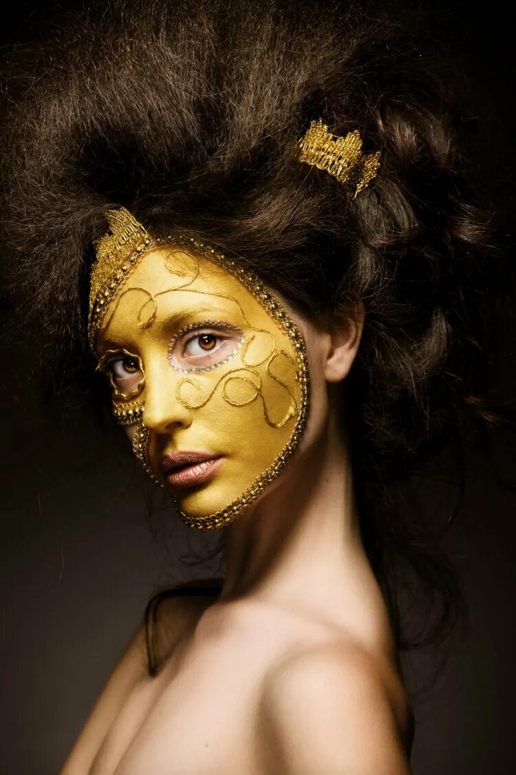 Девушка в венецианской маске. Венецианские маски cyndy salisbury. Маски образы. Венецианский карнавал маски. Макияж венецианская маска.