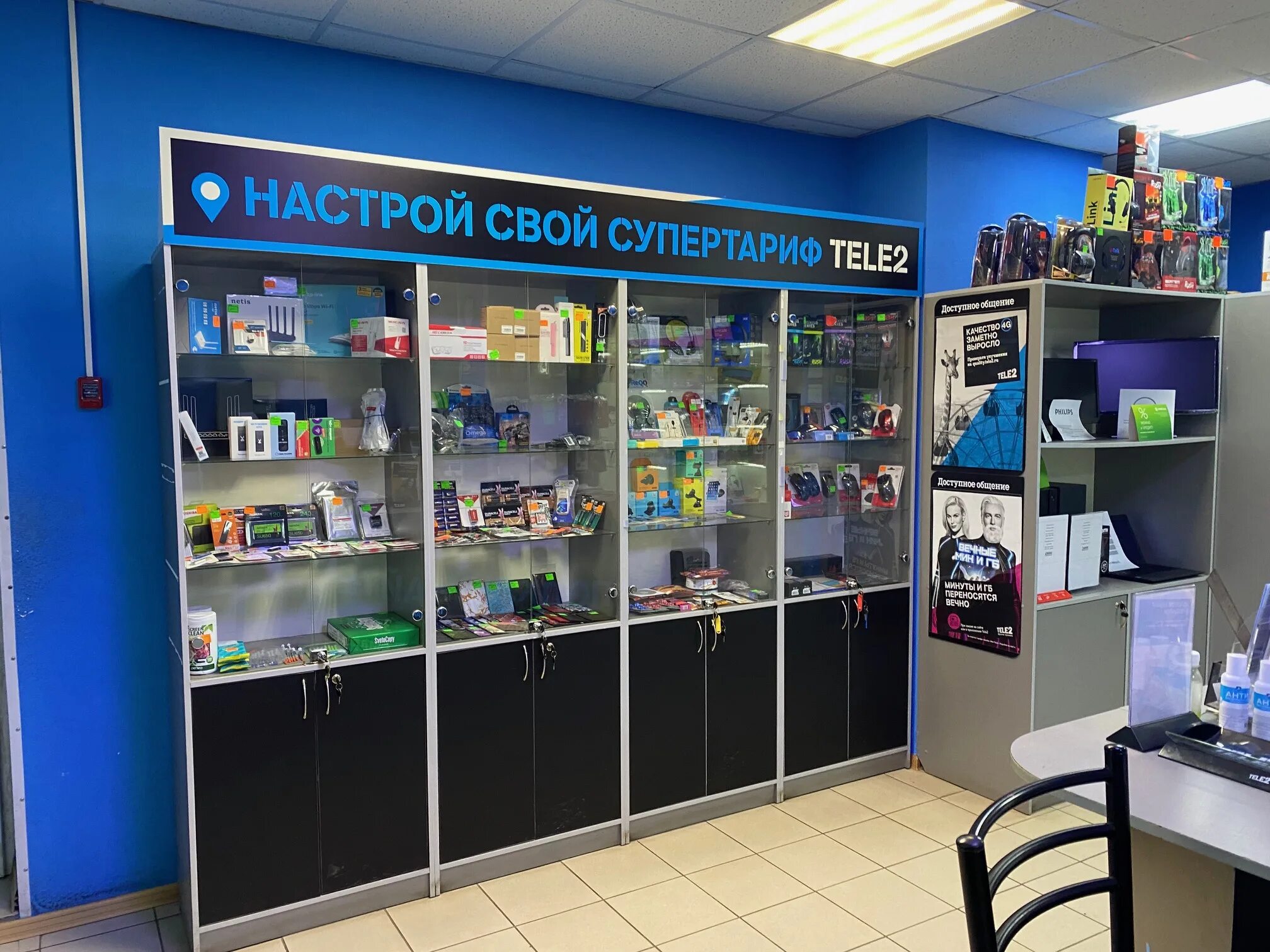 Cyberpowerpc gamer supreme. Системный блок с клавиатурой и мышью. Компьютерный цен. Компьютер комплект. Компьютер.