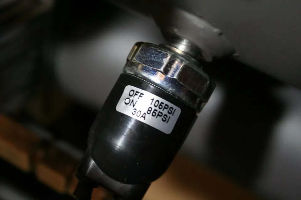 Датчик давления компрессора Berkut sa-06. Опрыскиватель Беркут прицепной фильтр тонкой очистки. BLPS-YKH датчик давления 3-4 Bar купить.