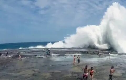 Есть ли цунами в морях