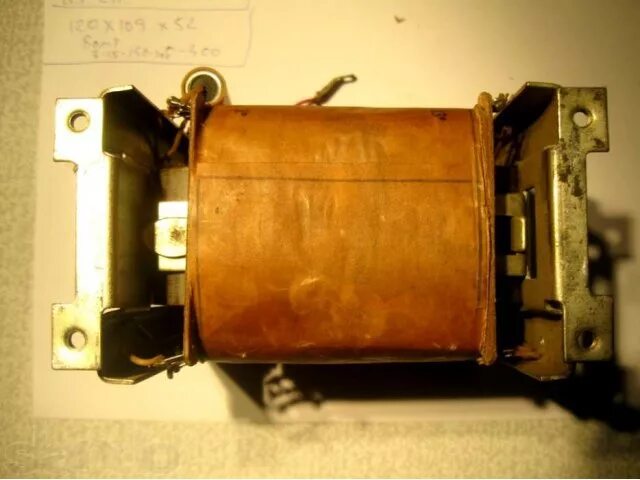 Трансформатор 250 вт. Силовой трансформатор на 20 ватт. ef20 трансформатор.