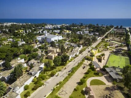Holiday village отзывы