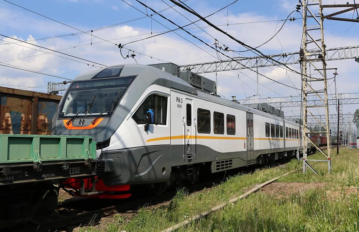 ра3 рельсовый автобус кабина. монтень мишель. кабина машиниста орлана ра 3. рельсовый автобус ра-3. ра1 яуза.