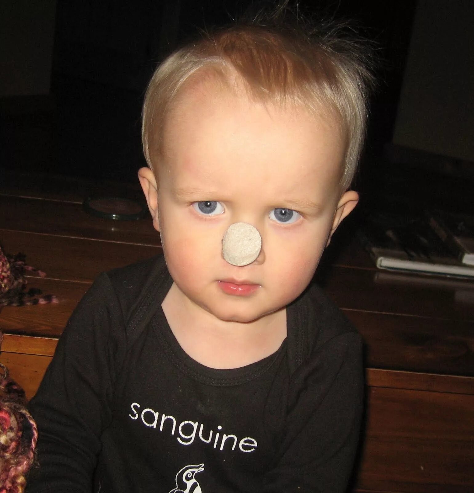 Small button nose. Fleshy nose. Button nose. Типы носа. Button nose.