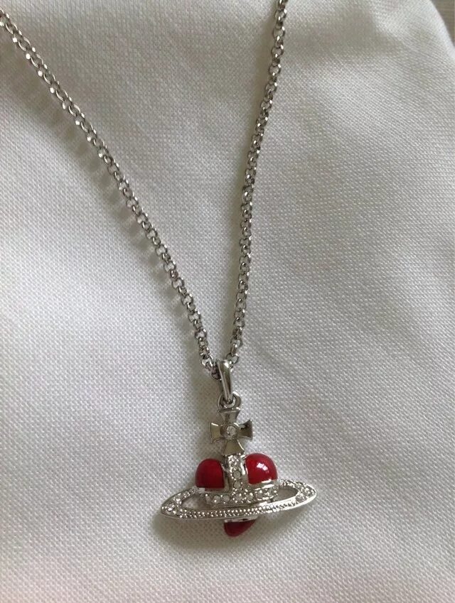 кулон vivienne westwood. Vivienne westwood цепочка. Vivienne westwood цепочка. кулон вивьен вествуд. кулон вивьен вествуд.