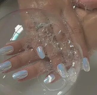 Лак для мыльного маникюра