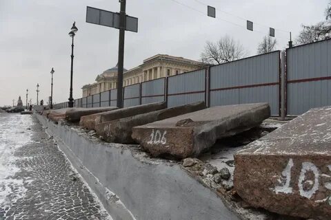 Набережная станция метро