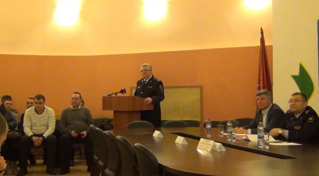 Начальник левобережного отдела. Отдел полиции левобережный магнитогорск. Начальник оп левобережный новокузнецк. Полиция магнитогорск левобережный начальник. Овд левобережный начальник.