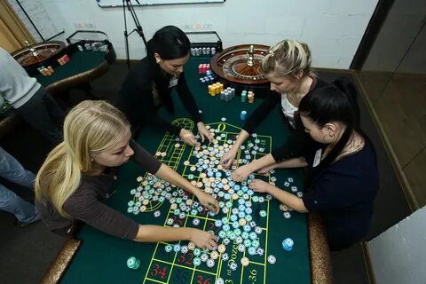 Игра устроится на работу