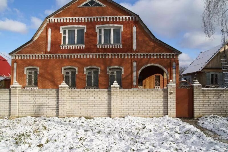 двухэтажный дом в новоомском. купеческий дом смоленск. дома в городе смоленске. дома в городе смоленске. дома в городе смоленске.