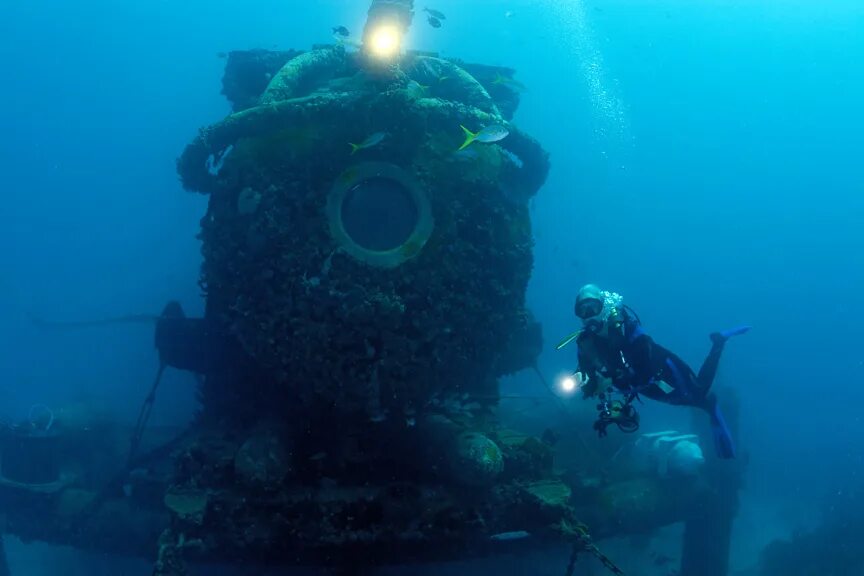 батискаф в марианской впадине. батискафы на дне. глубоководный батискаф. батискаф титаник. тнпа подводный аппарат тритон.