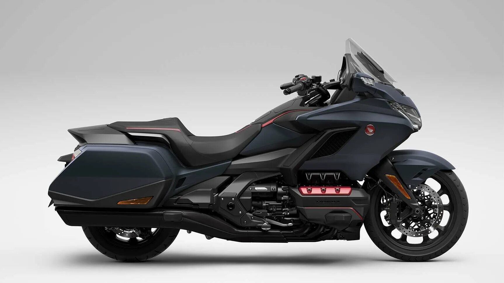 1800 технические. Honda Gold Wing 2022. Honda gl1800 Gold Wing. Honda Gold Wing 2021. Honda Gold Wing 2023.