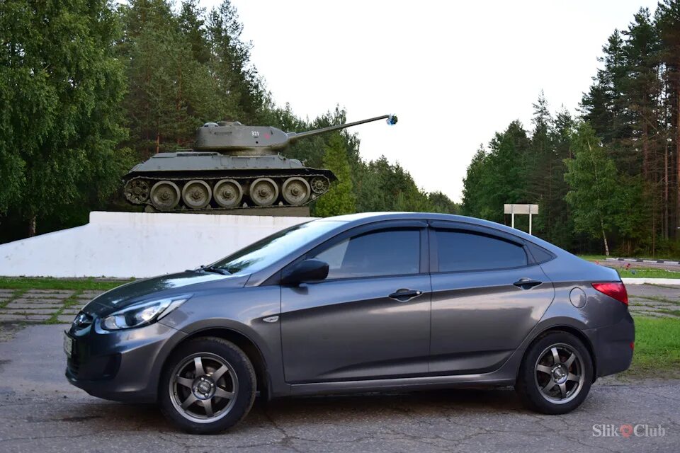 Как выглядит цвет дарк платинум Купить КиК Авиор 7x17/5x114.3 ET 50 Dia 66.1 дарк платинум