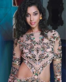 Anupriya Goenka Phone Wallpapers.