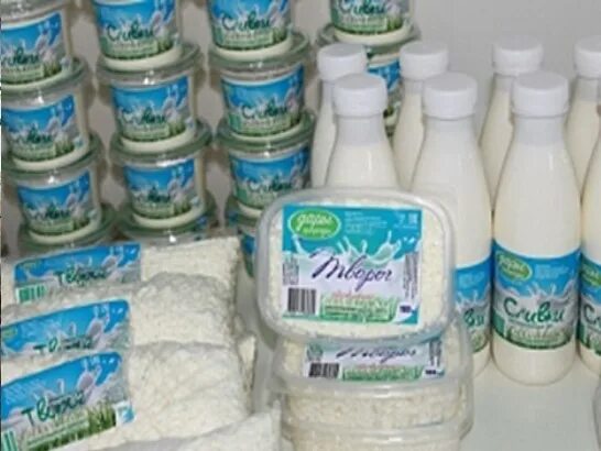 Молока якутия. Ханалас АС СХПК. Молоко производители. Якутское молоко. Молочные продукты Якутии.