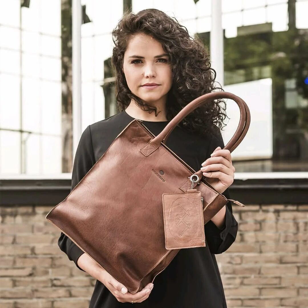 Сумка шоппер. Тренды сумки шопперы. Модные сумки мешки. Тренды сумки шопперы. Тренды сумки шопперы.