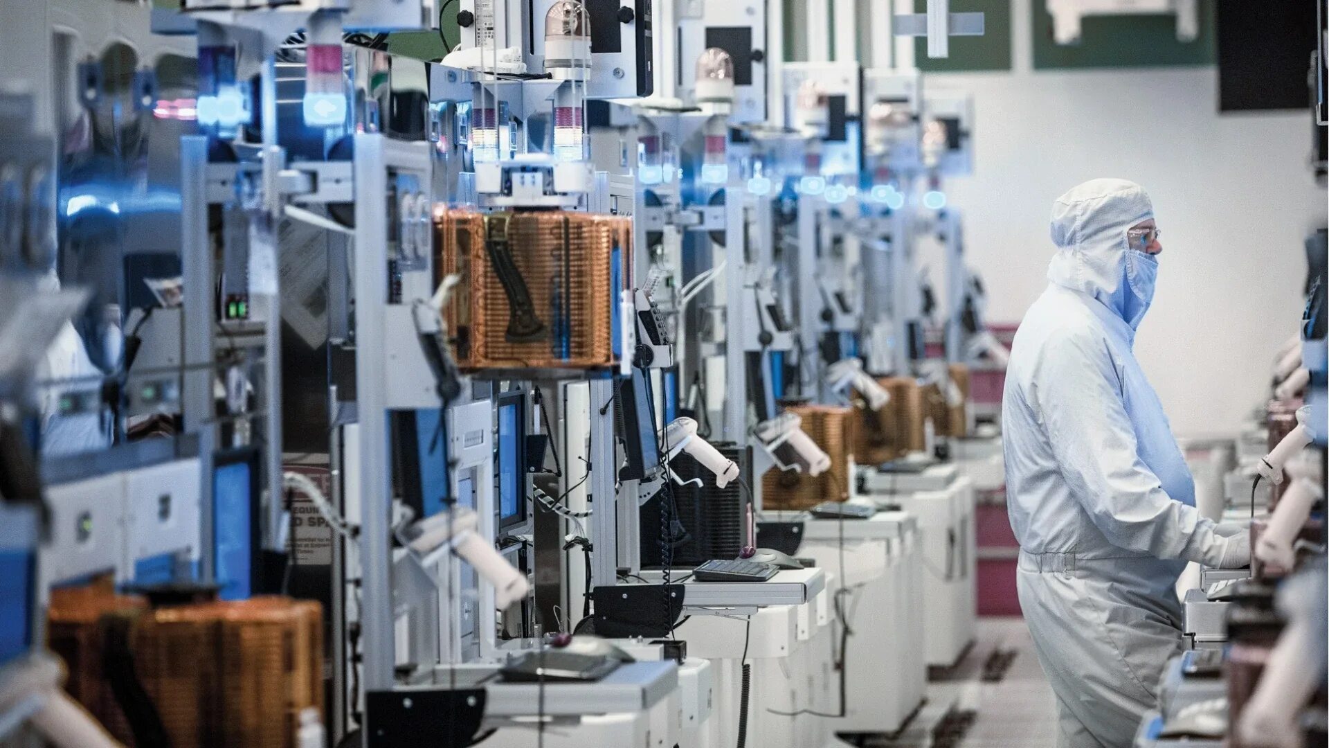 Завод по производству чипов. Производители электроники. Завод по производству чипов. Завод по производству чипов. Завод по производству чипов.