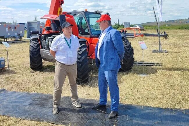 День поля в красноярском крае. Поля красноярского края. День поля в красноярском крае. Сельхоз выставка в омске 2024. Всероссийский день поля.