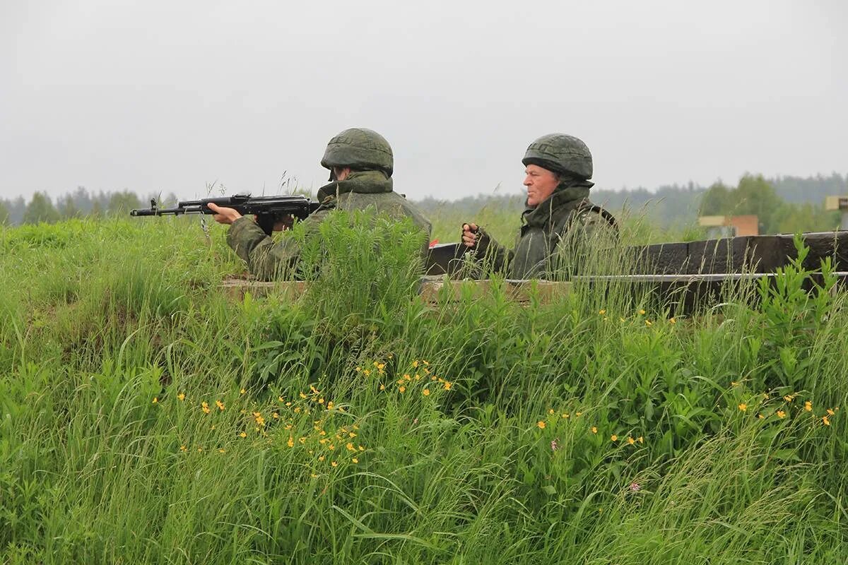 Место сбора военных. Военные сборы. Полевая армия. Полевой выезд. Полевой выезд в армии.