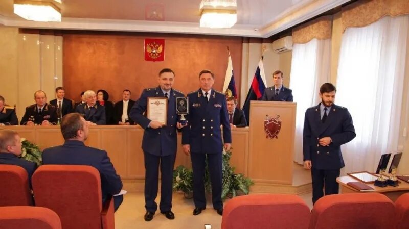 Сайт каширского суда московской области. Каширская городская прокуратура. Кныш прокуратура Воронежской.