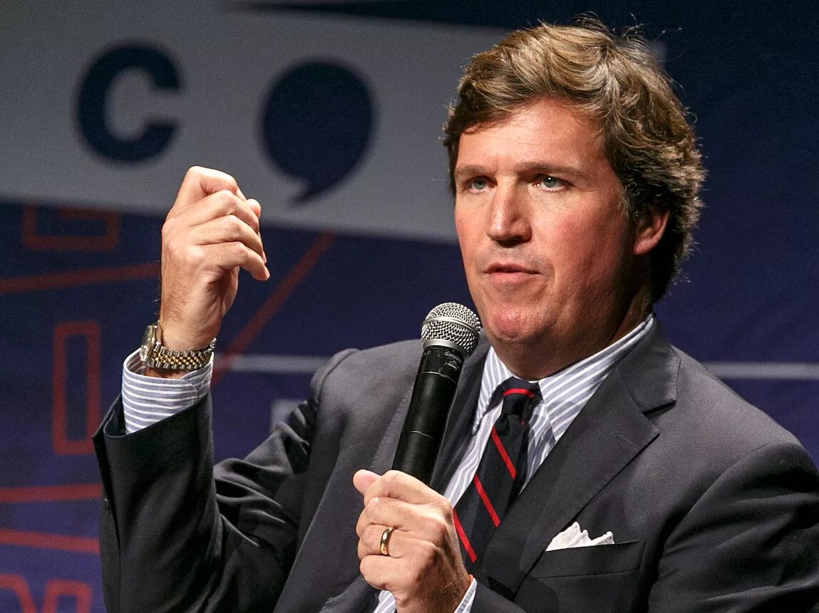 Tucker carlson youtube. Такер карлсон fox news. журналист tucker carlson. телеведущий такер карлсон. ведущий телеканала fox такер карлсон.