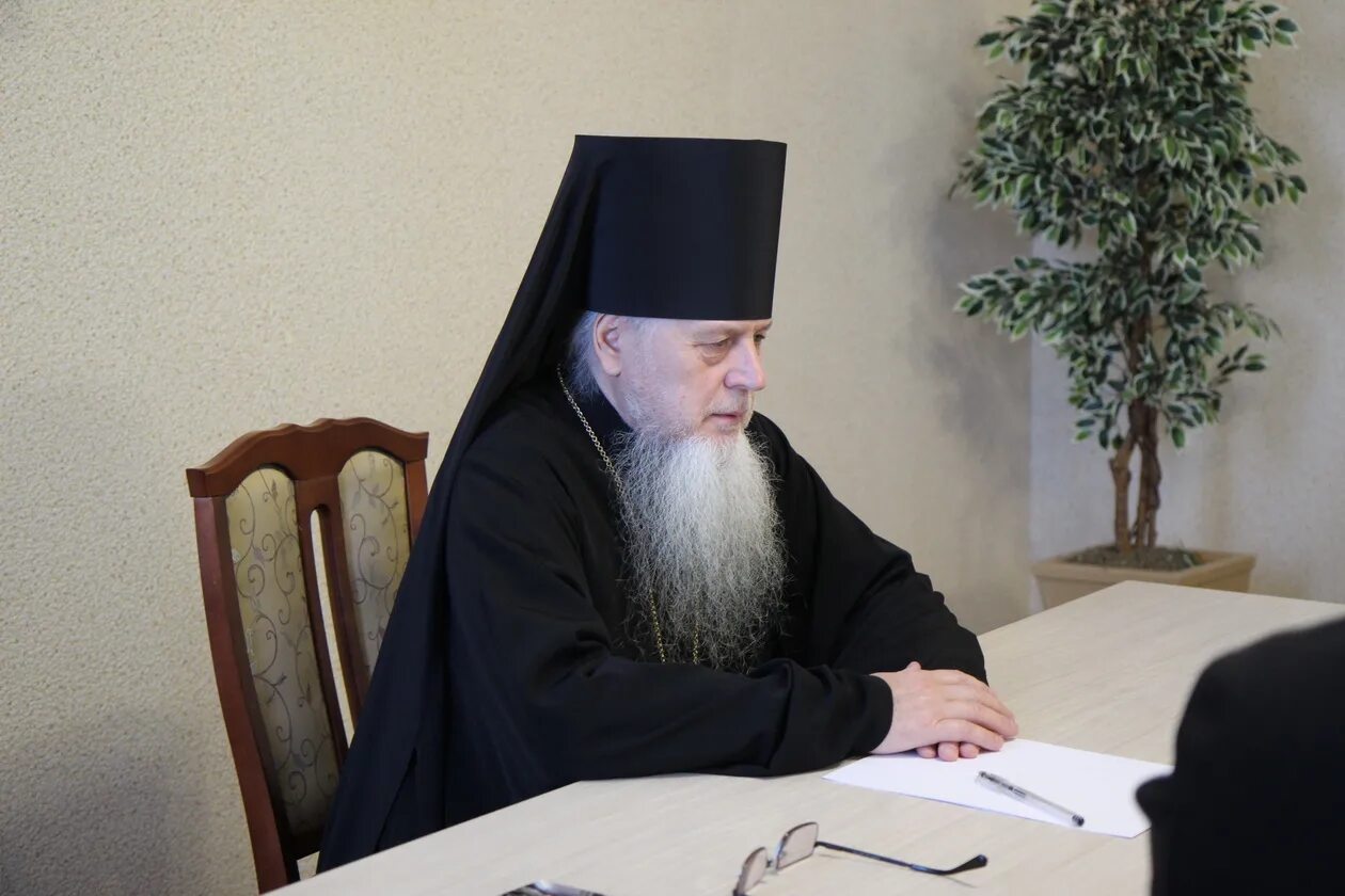 котласская и вельская епархия. иеромонах корнилий кабаргин. владыка котласский и вельский. владыка вельский. свято-стефановский храм котлас.