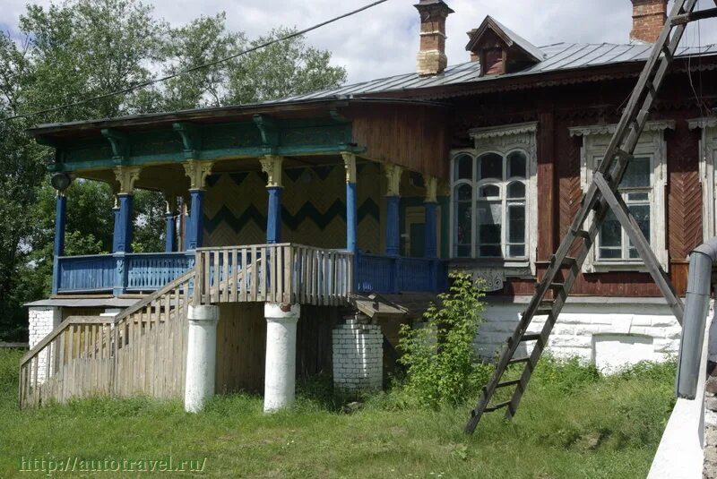 Красный уралец курганская область. Красный уралец село. Красный уралец село. Красный уралец курганская область. Дом шмурло красный уралец.