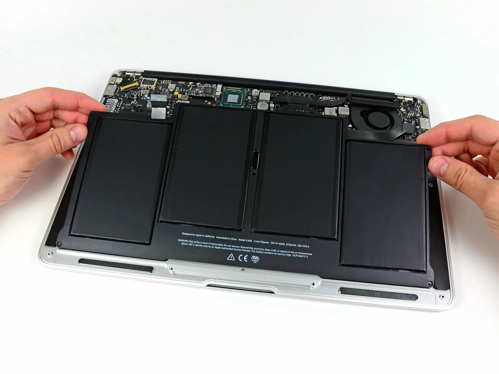 Macbook batteries. Аккумулятор макбук Эйр 13. Аккумулятор а1405 для MACBOOK. MACBOOK Air 13 2015 аккумулятор. Макбук АИР 13 2015 аккумулятор.