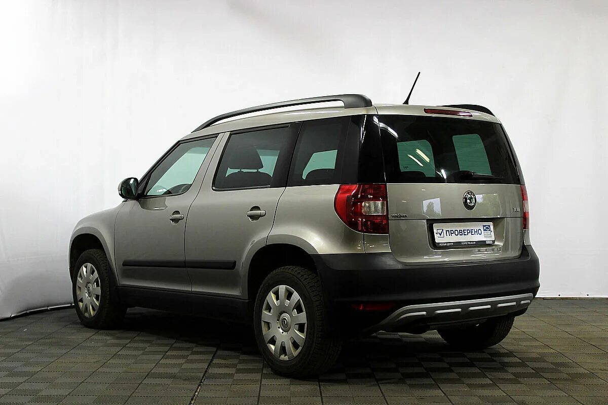 Шкода йети 2012 год. Шкода ети 2012 г. Skoda Yeti 1.2. Шкода Йети 1.2 105. Шкода Йети 1.2 2012.