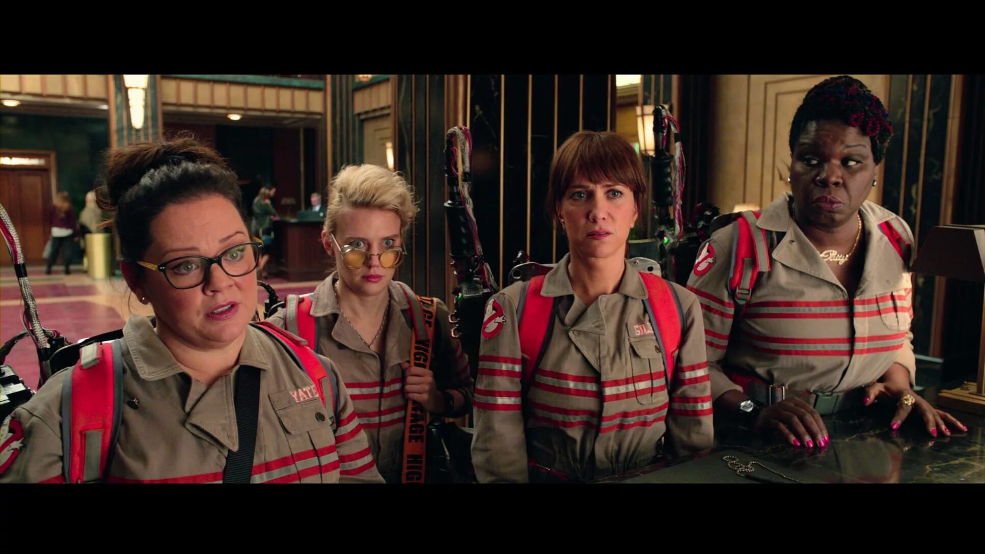 Ghostbusters 2016. Охотники за привидениями 2016. Охотники за привидениями 2016 призраки. Охотники за привидениями женская версия. Охотники за привидениями женщины 2016.