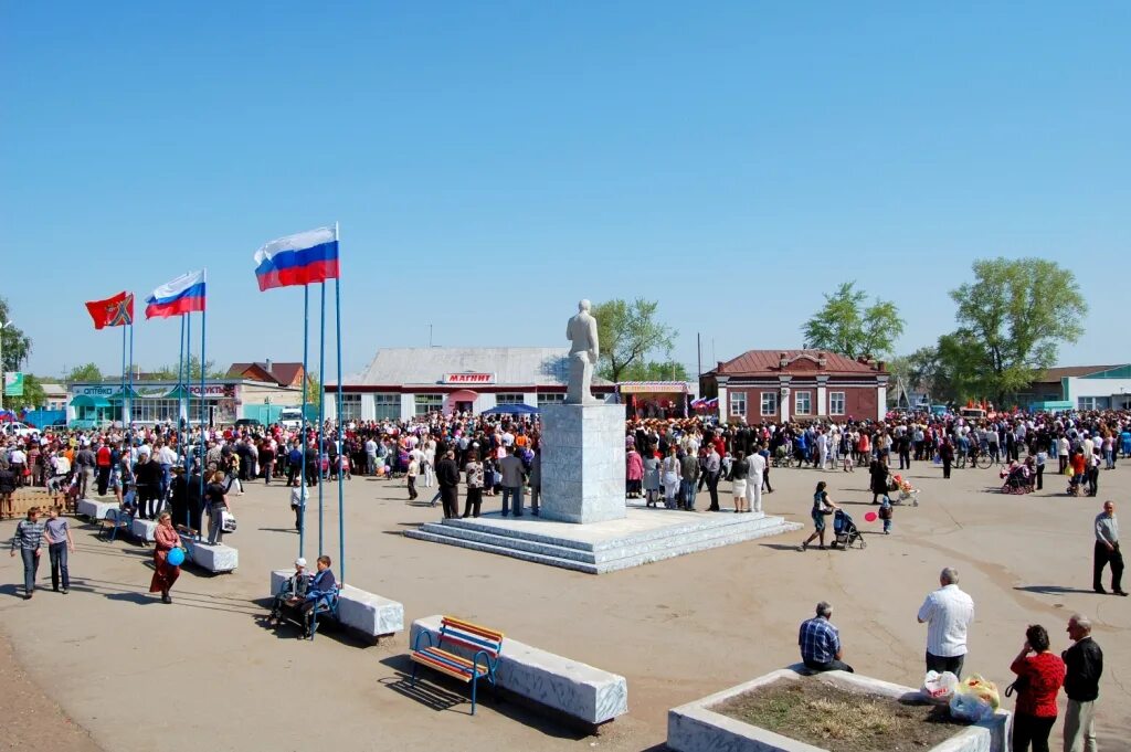 Поселок октябрьский оренбургская область. Село Октябрьское Оренбургская область. Октябрьский район Оренбург. Оренбургская область Октябрьский район село Октябрьское. Оренбург село Октябрьское.