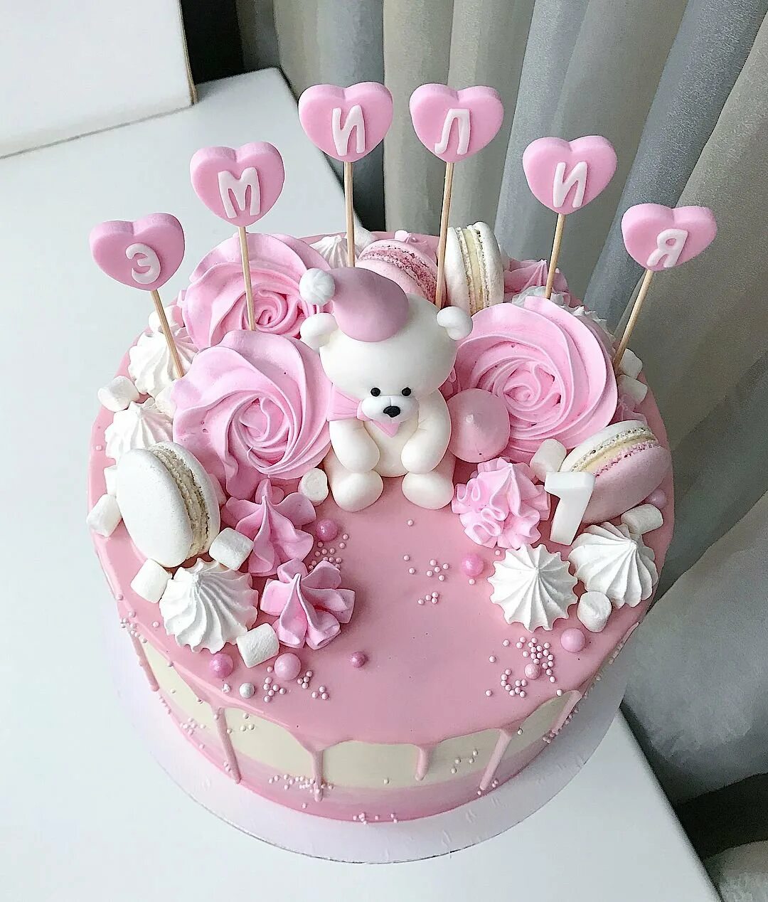 Торт для девочки без мастики. Торт на 7 лет девочке кремовый. Торт для девочки 6 лет. Торт на 5 лет девочке без. Тортик для девочки 7 лет.