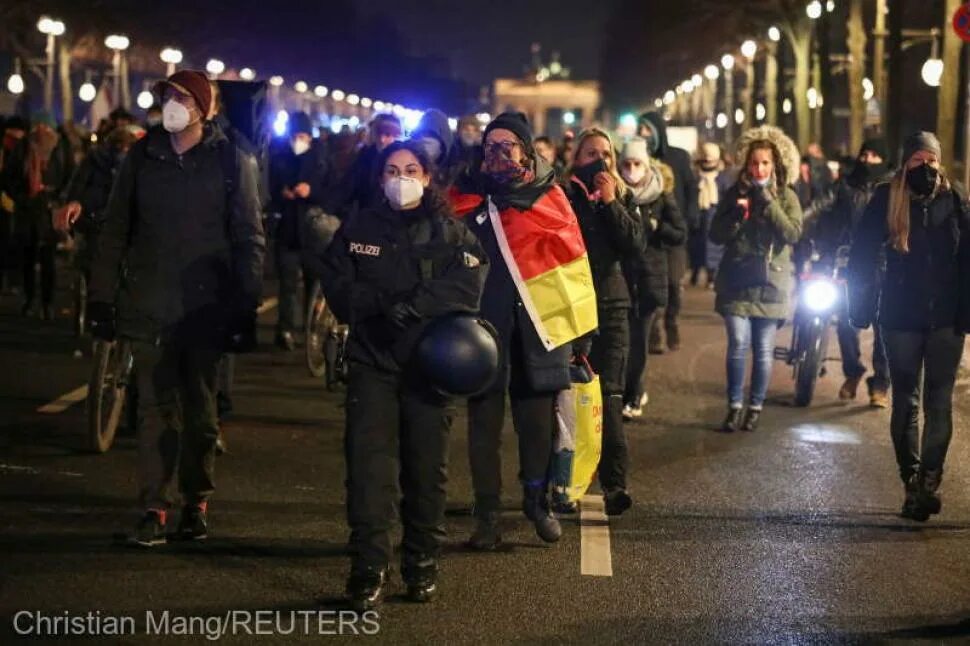 Активисты в Германии. Митинги в Германии. Протесты в Германии 2021. События в Германии современные.