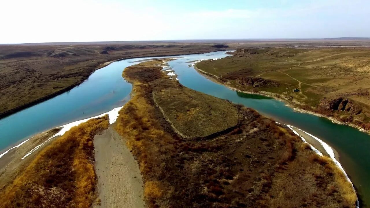 Самая большая река казахстана. Река или. Река или в Казахстане. Реки Казахстана. Ил в реке.