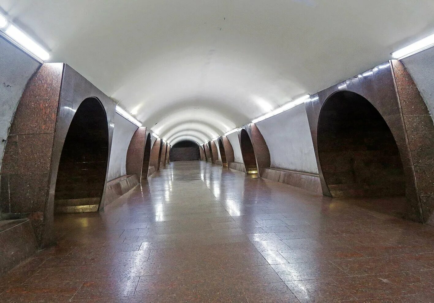 Армянское метро. Ереван метрополитен горцаранаин. зоравар андраник (станция метро). станция метро ачапняк в ереване. ереванский метрополитен станция ачапняк.