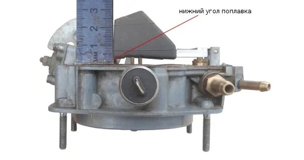 Уровень топлива в карбюраторе солекс 21083. Регулировка поплавка карбюратора солекс 21083. Уровень топлива в карбюраторе солекс Нива 21213. Регулировка поплавка солекс 21083.