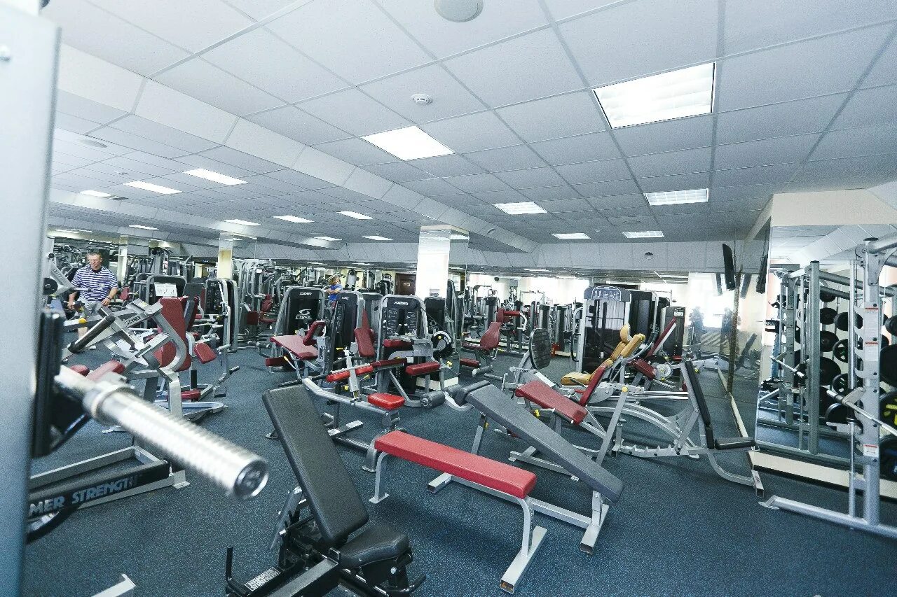 Тренажерные залы нижнего. Тренажерные залы нижнего. Сормович спортклуб нижний новгород. Ск сормович нижний новгород. Качалка арни нижний новгород.