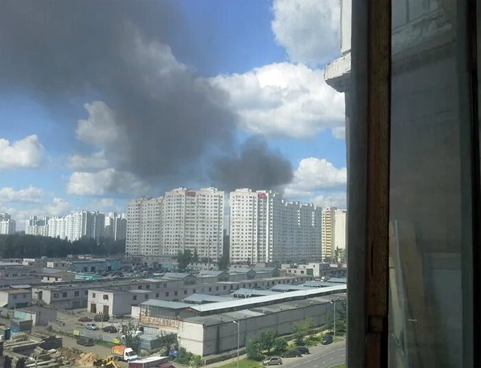 Андреевка. Городской пляж. Андреевка море. Море андреевка приморский край. Тайфун в андреевки приморский край.
