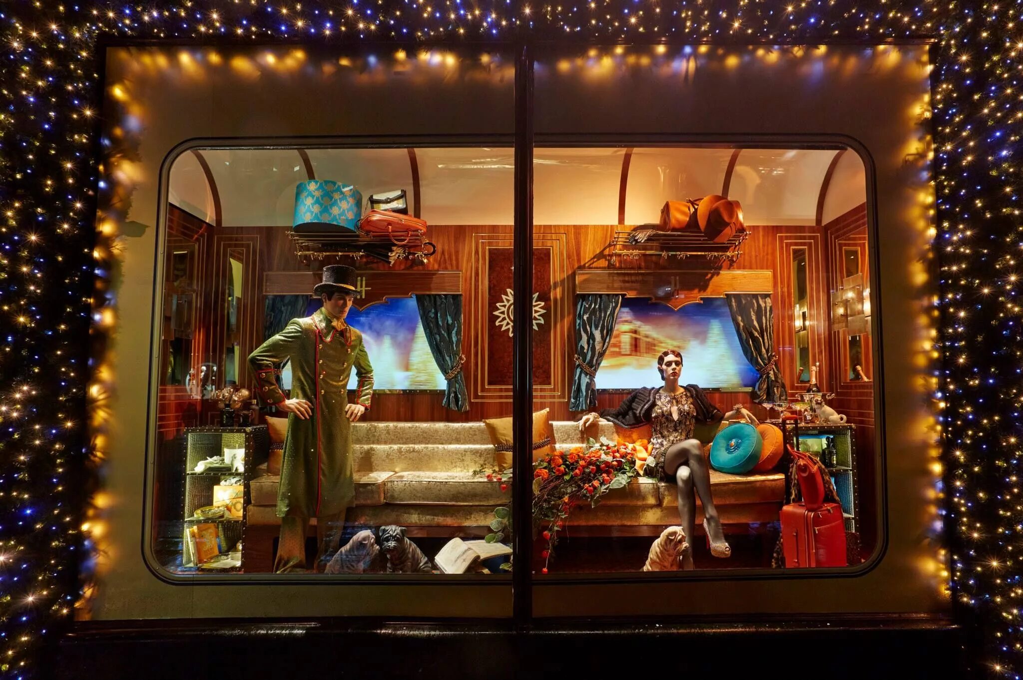 Лондонский универмаг Harrods витрины. Красивые витрины. Красивые витрины магазинов. Рождественские витрины.