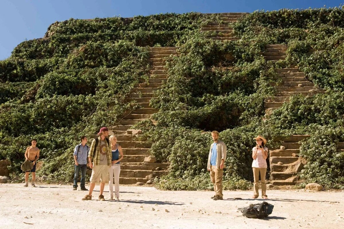 руины сюжет