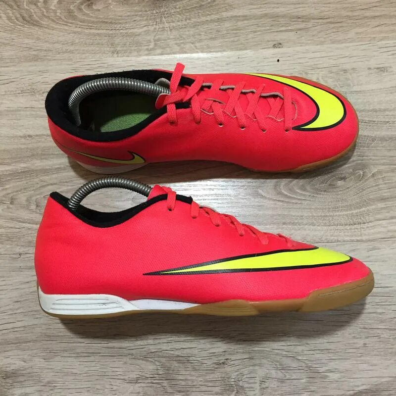 Карликовый йоркширский терьер. Nike hypervenom футзалки. 4 футзалки. Мини миники. Мини миники.