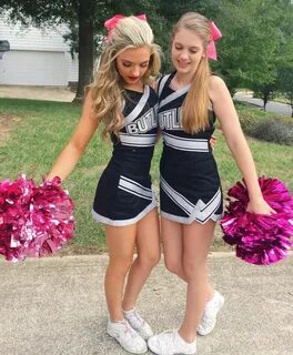 Cheerleading Outfits, Cute Cheerleaders, Cheerleading Pictures, Cheer Outfi...