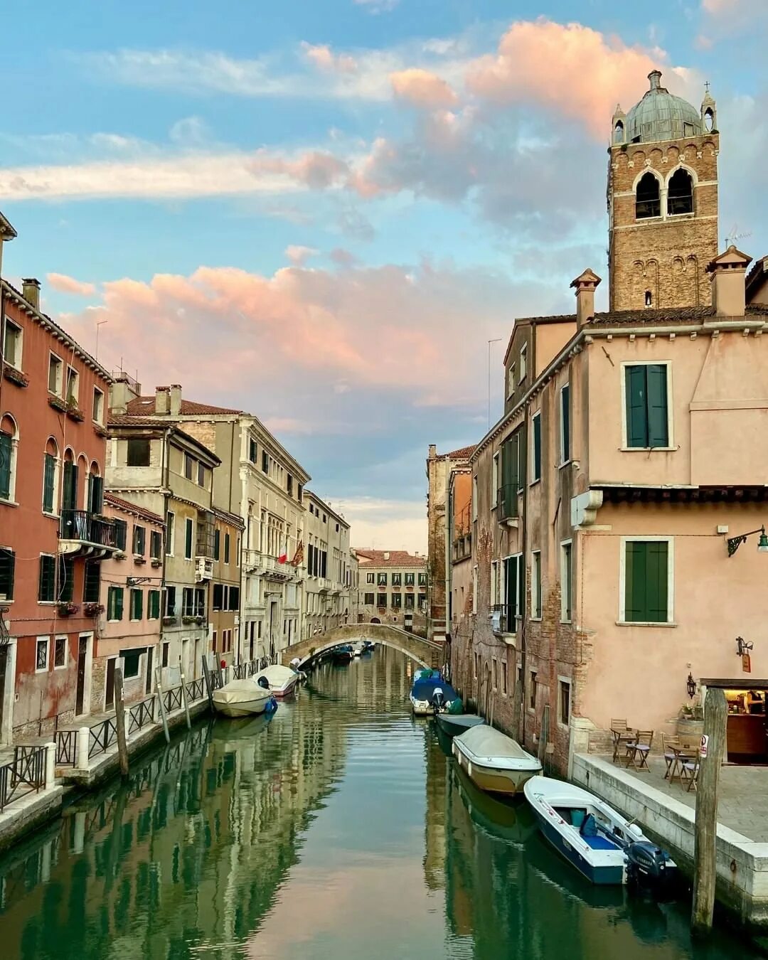 Венеция горы. Акварели тьерри дюваля (thierry duval), картины. Венеция гондолы и гондольеры. Обои венеция. Тьерри дюваль акварели венеция.