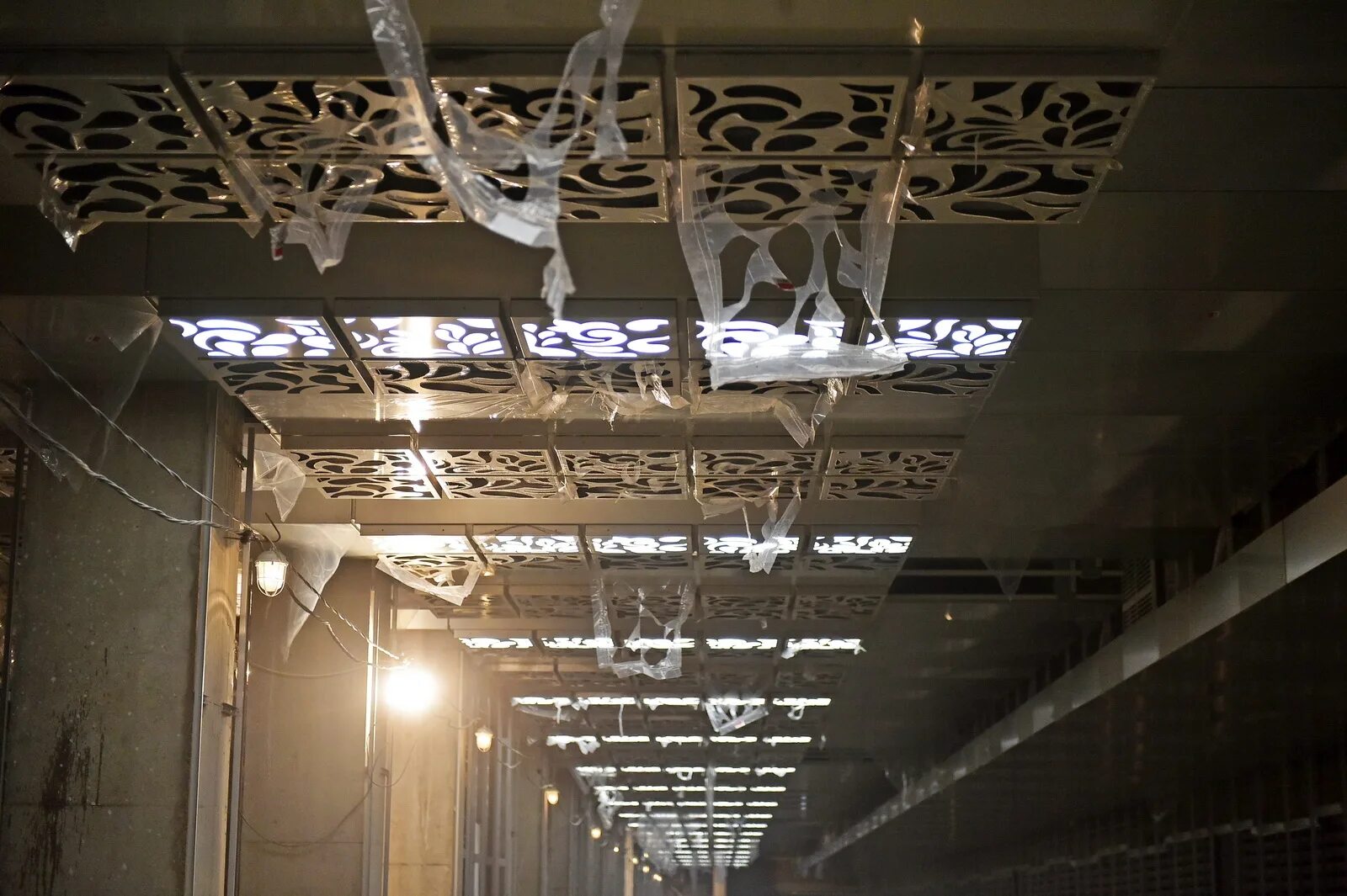 Вакансии москва новопеределкино. Станция метро новопеределкино фото. Станция новопеределкино солнцевской линии. Метро новопеределкино лифт. Метро новопеределкино выходы из метро.
