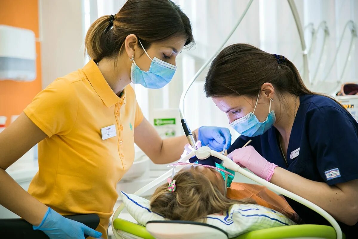 Зубы общий наркоз спб. Наркоз в стоматологии для детей. Стоматология под седацией. Детская седация в стоматологии.