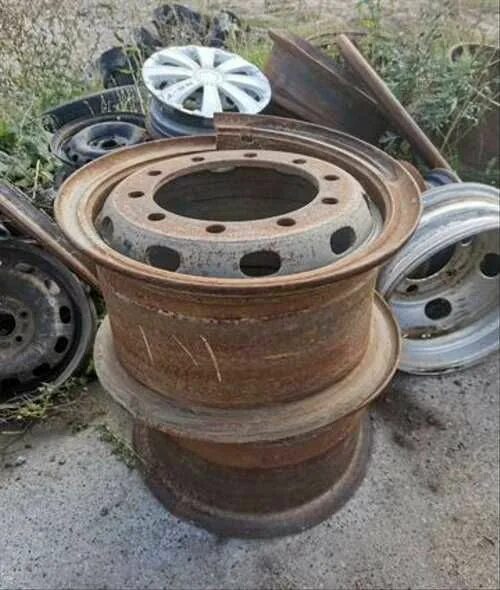 Диски грузовые r16 алюминиевые. 00/ r22. Диск 22 5 11 75 10 отверстий. Грузовой диск бу. Грузовой диск бу.