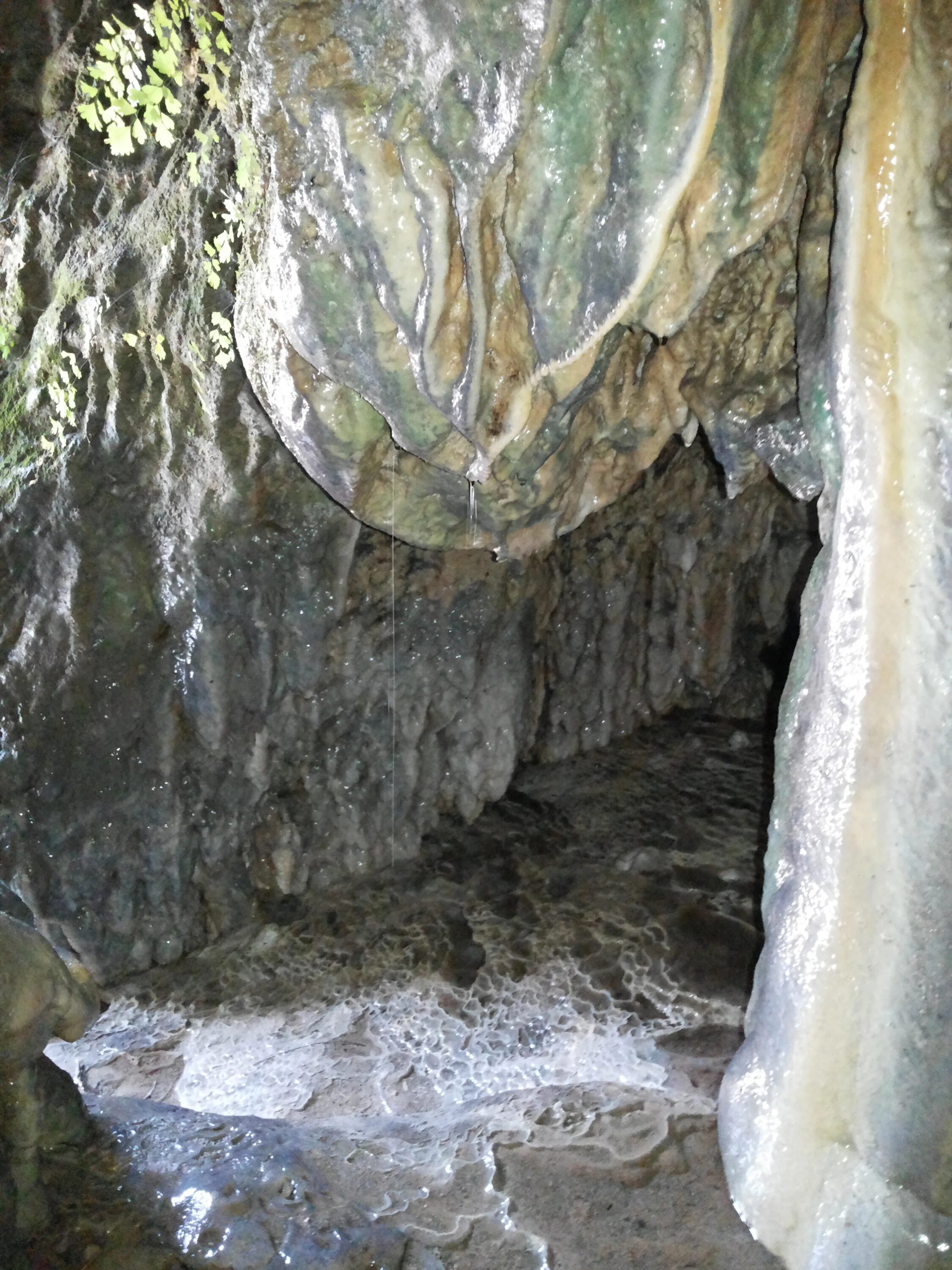 тибет пещеры